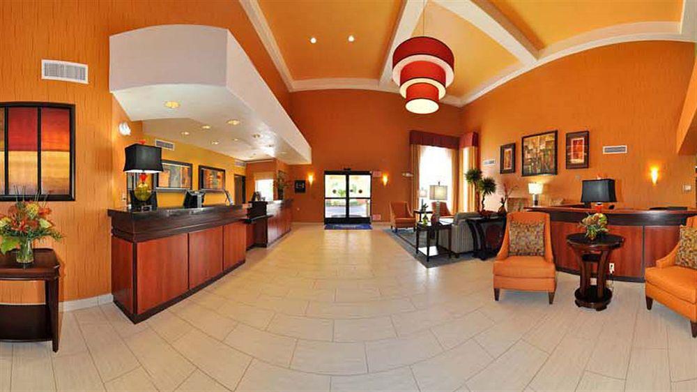 Best Western Plus Fresno Inn Εξωτερικό φωτογραφία