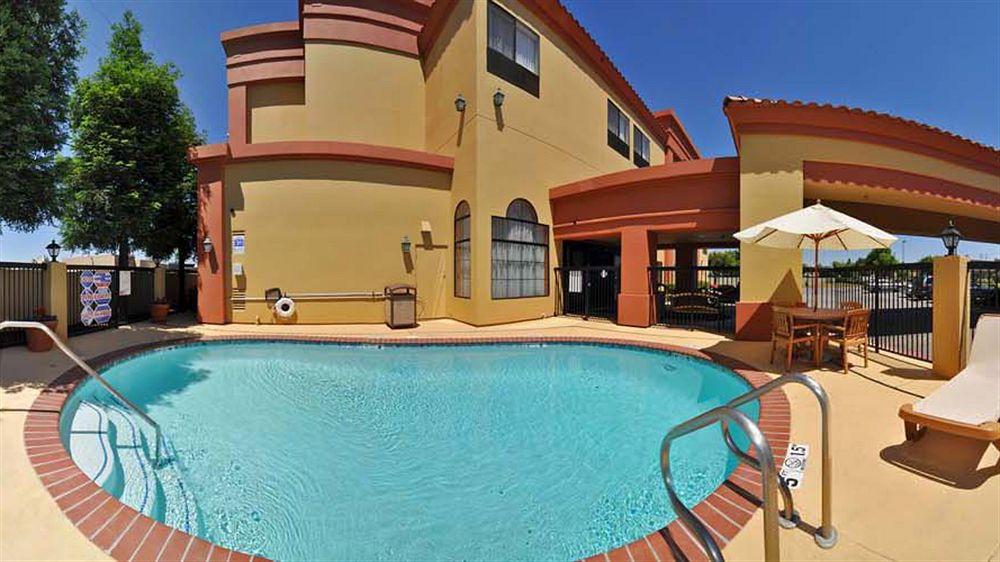 Best Western Plus Fresno Inn Εξωτερικό φωτογραφία