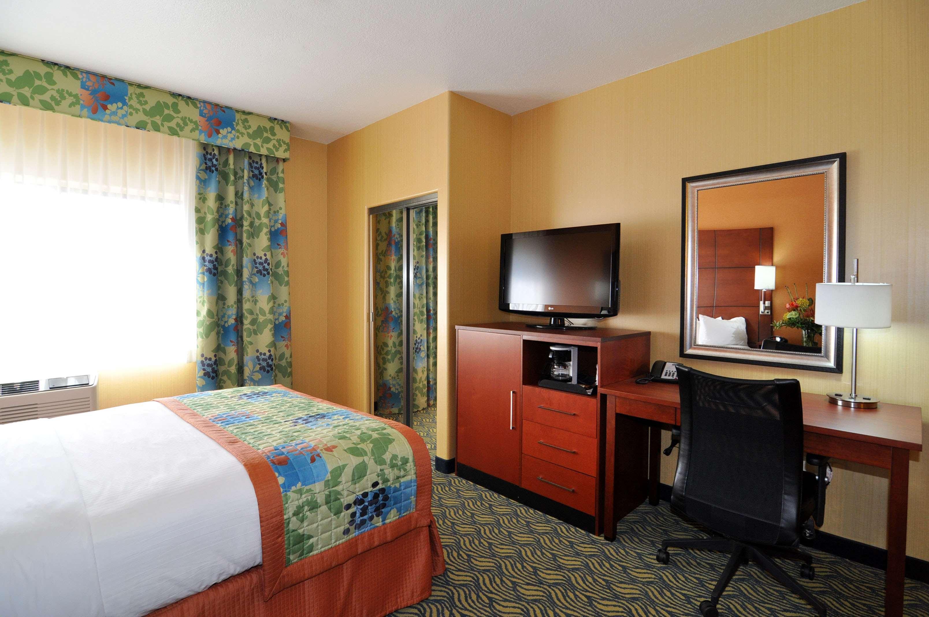 Best Western Plus Fresno Inn Δωμάτιο φωτογραφία