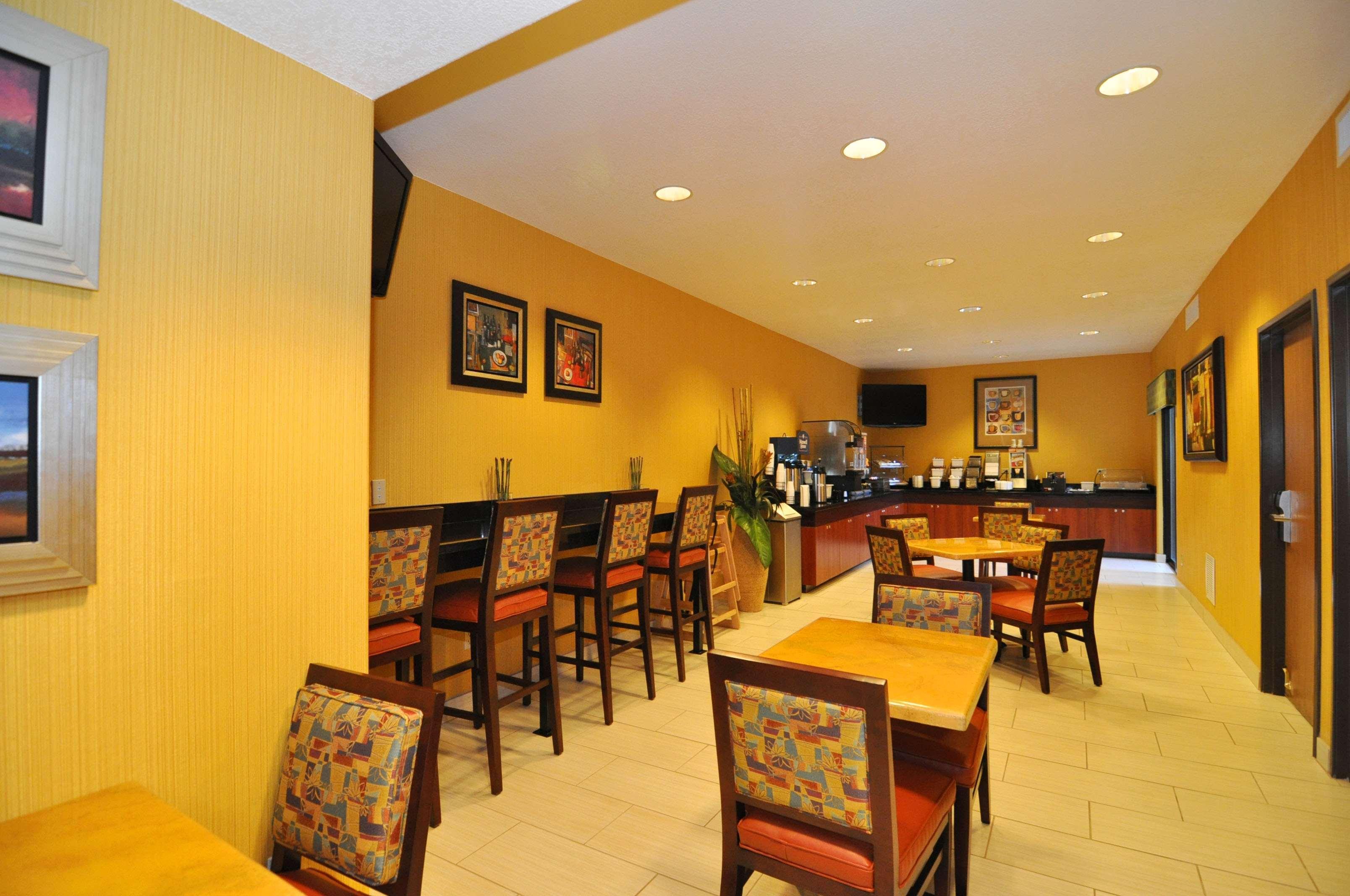 Best Western Plus Fresno Inn Εστιατόριο φωτογραφία