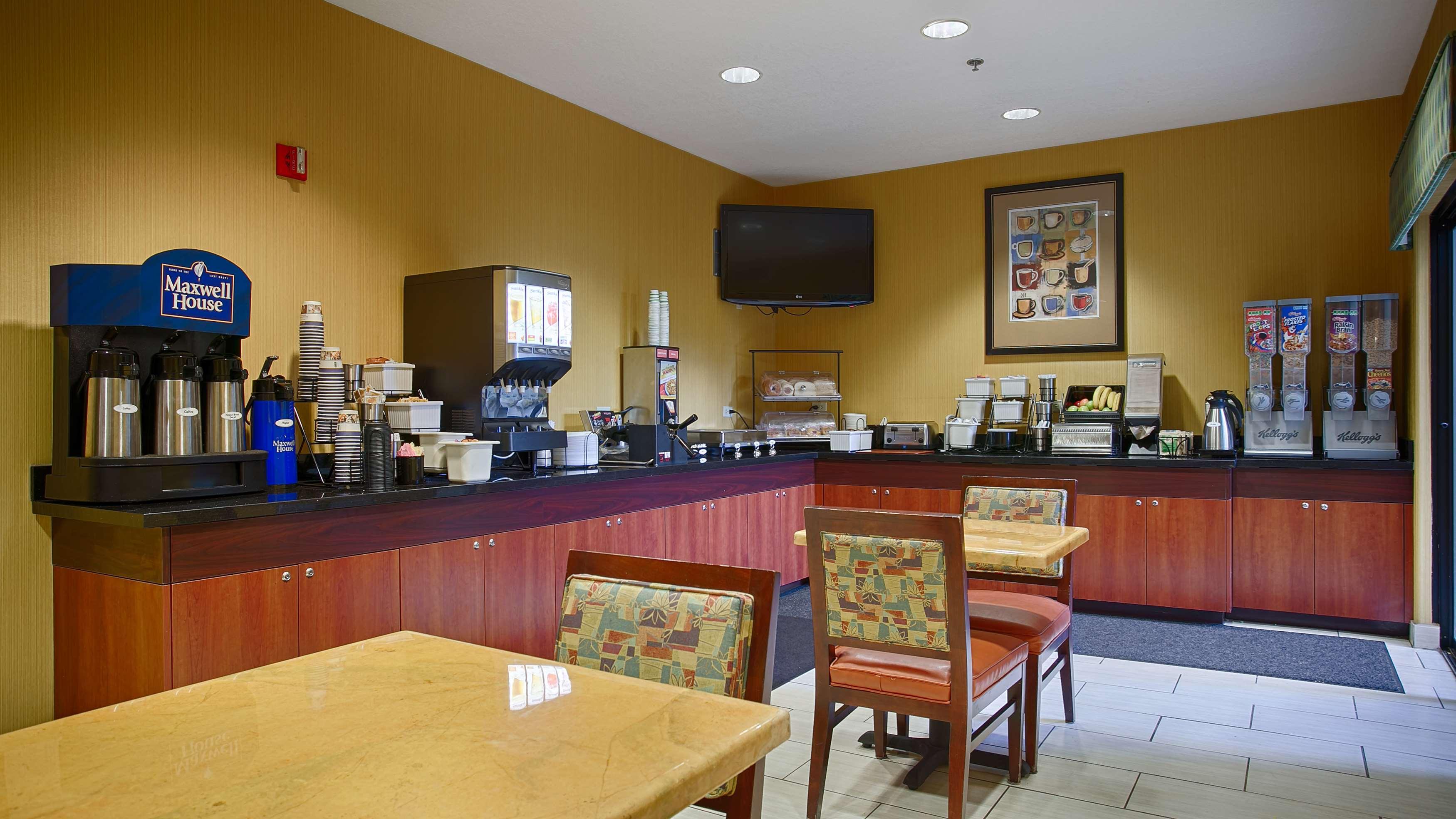 Best Western Plus Fresno Inn Εξωτερικό φωτογραφία
