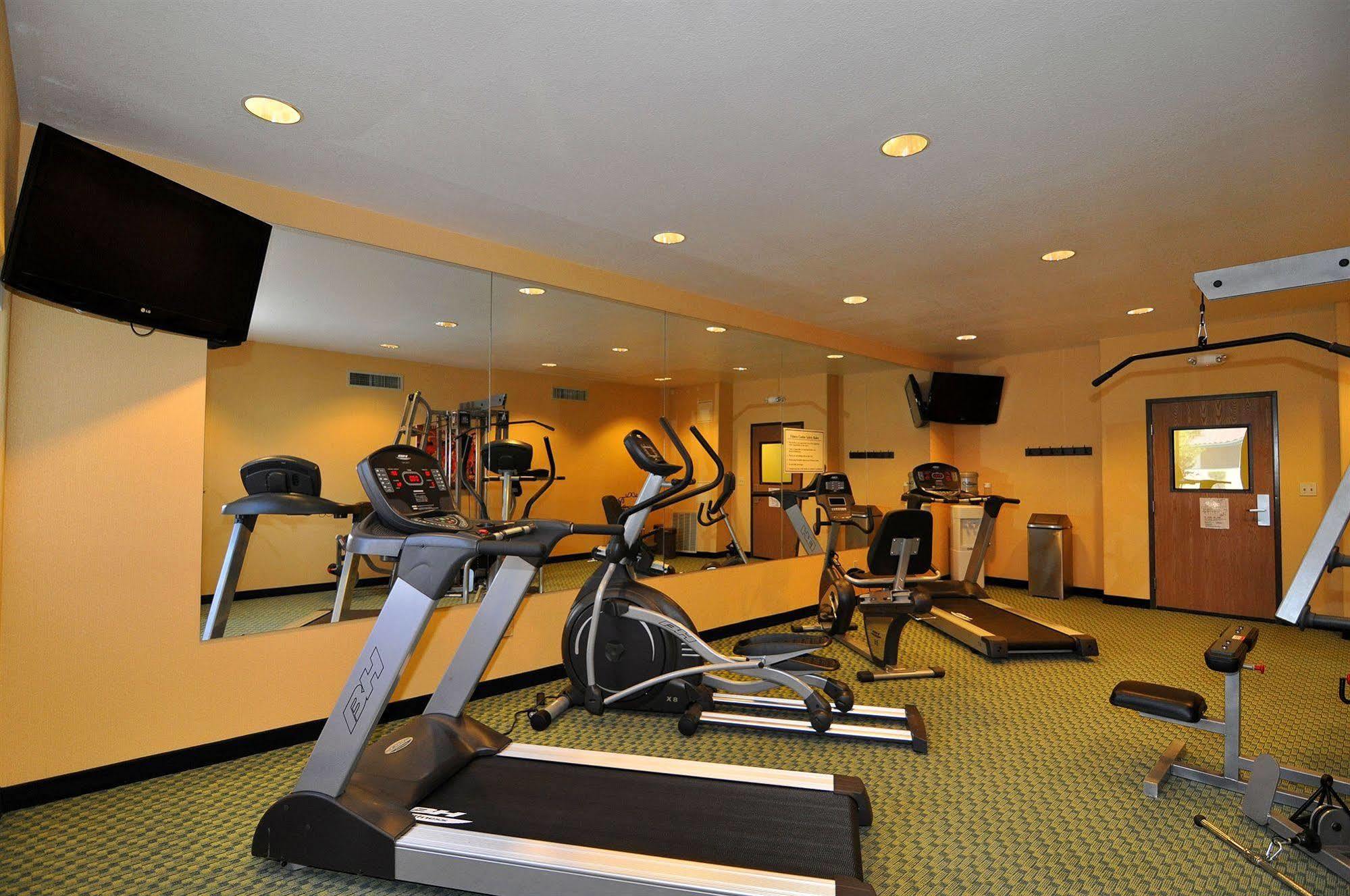 Best Western Plus Fresno Inn Εξωτερικό φωτογραφία