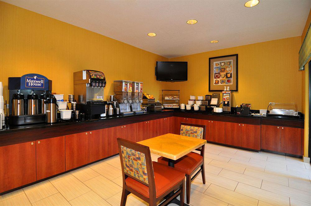 Best Western Plus Fresno Inn Εξωτερικό φωτογραφία